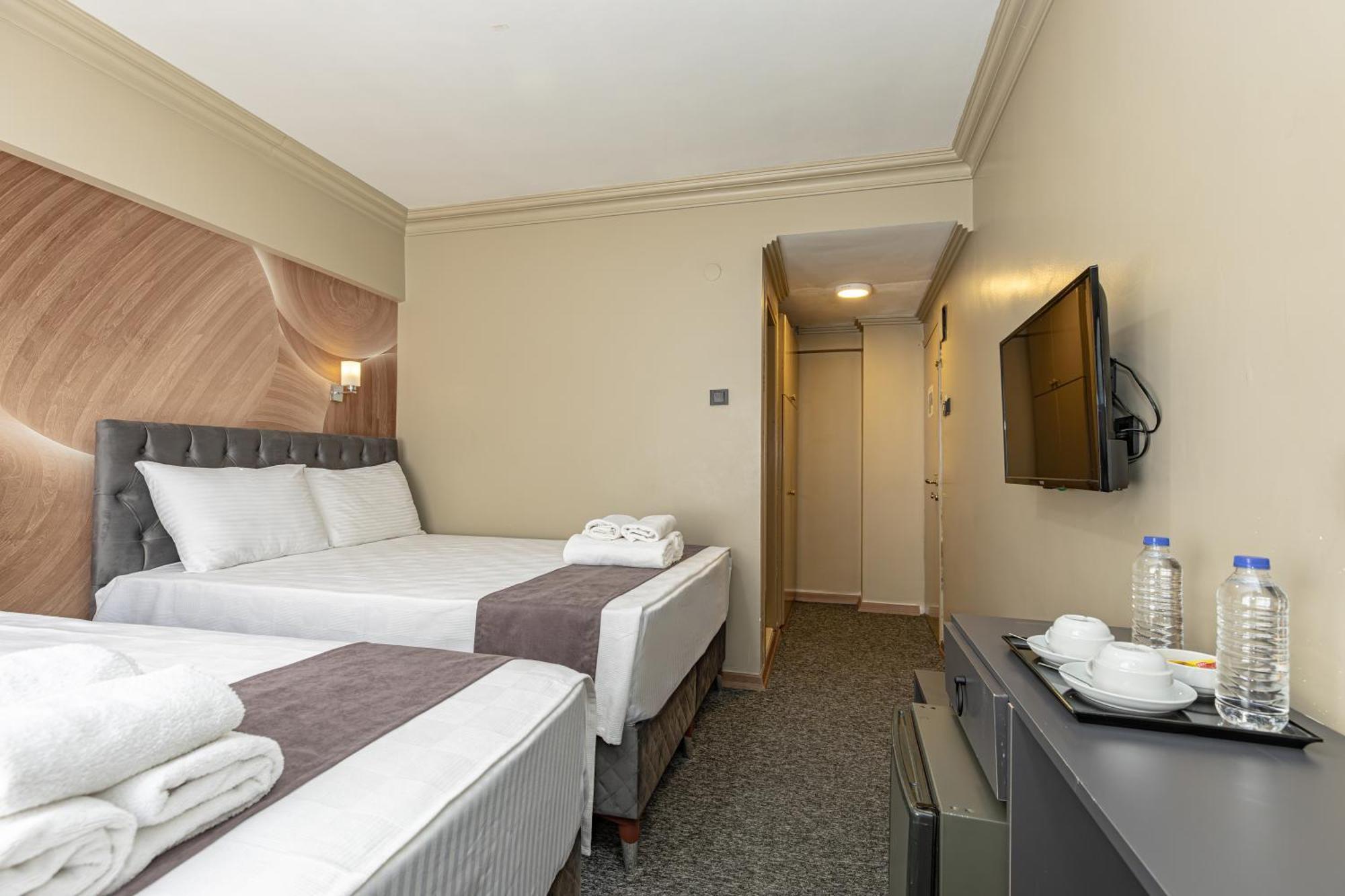 Bursa Loyal City Hotel Exterior photo