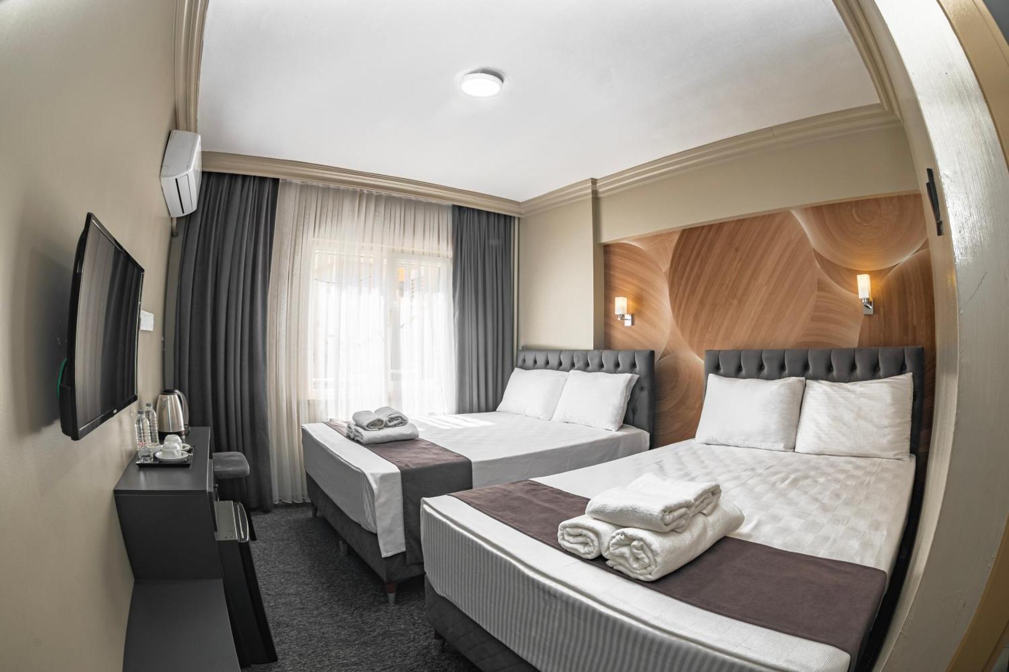 Bursa Loyal City Hotel Exterior photo