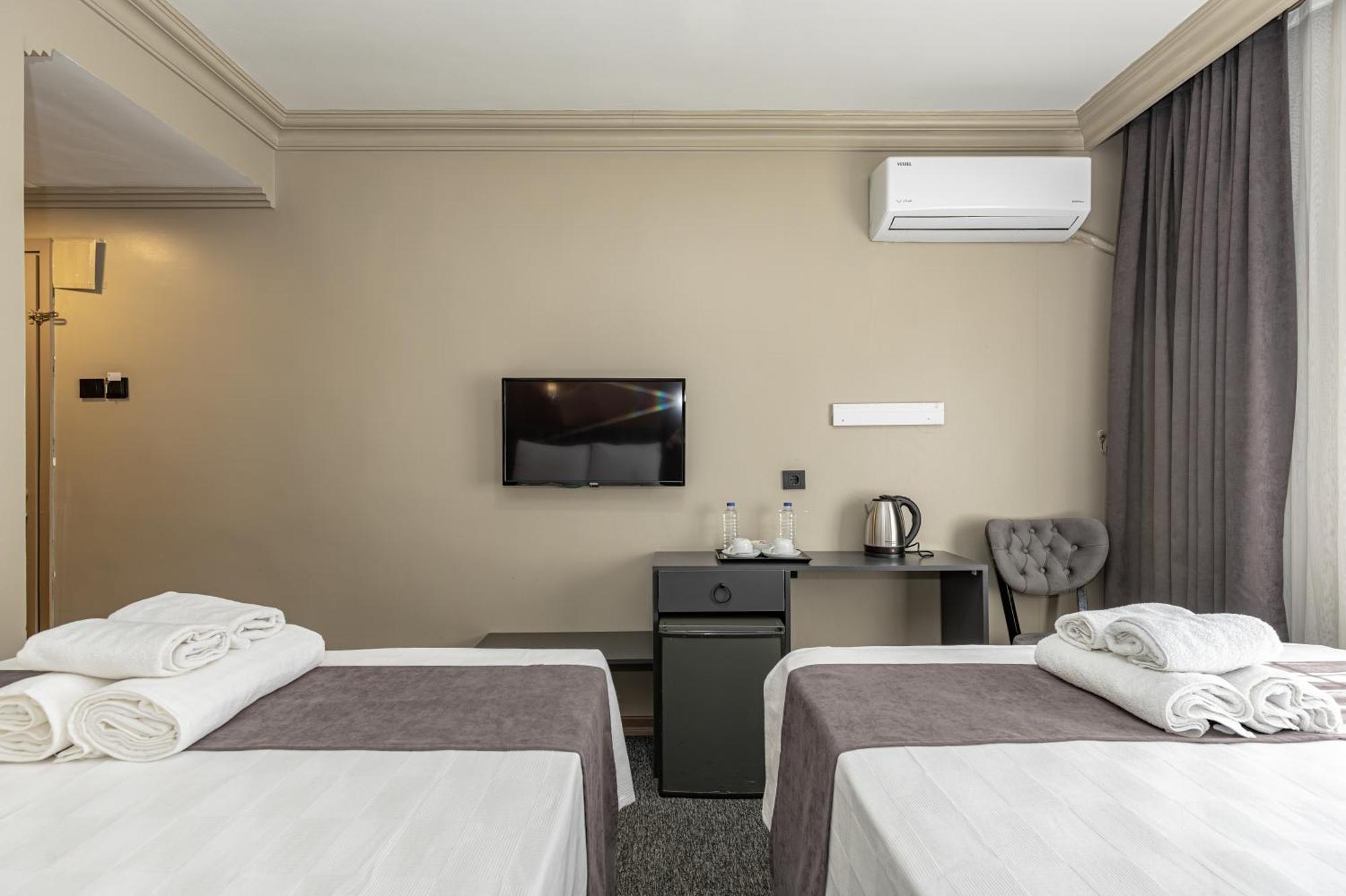 Bursa Loyal City Hotel Exterior photo