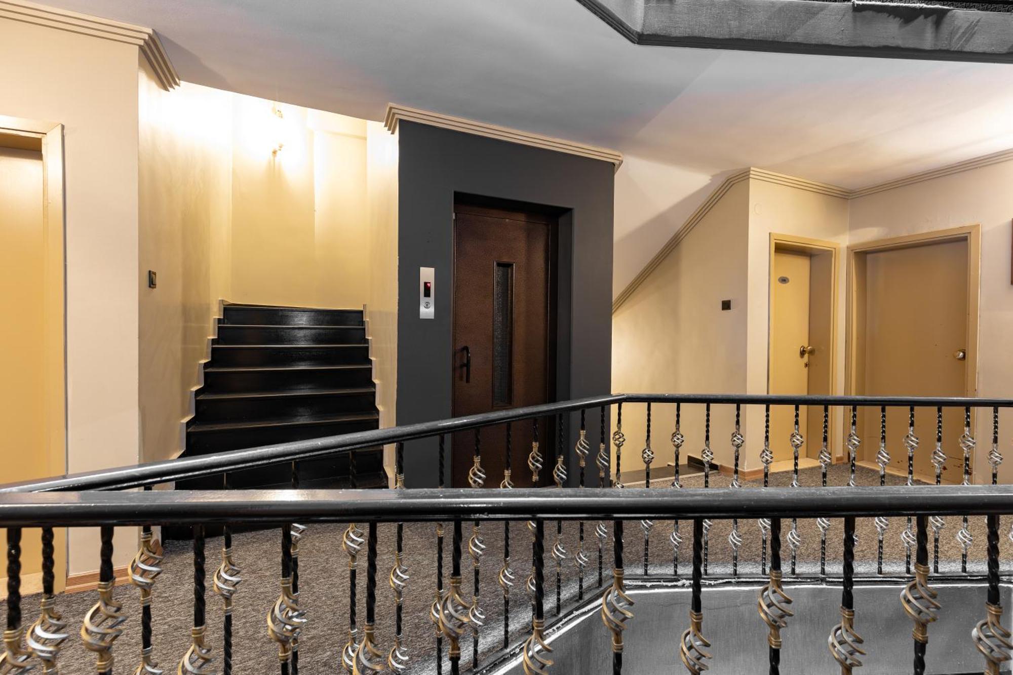 Bursa Loyal City Hotel Exterior photo
