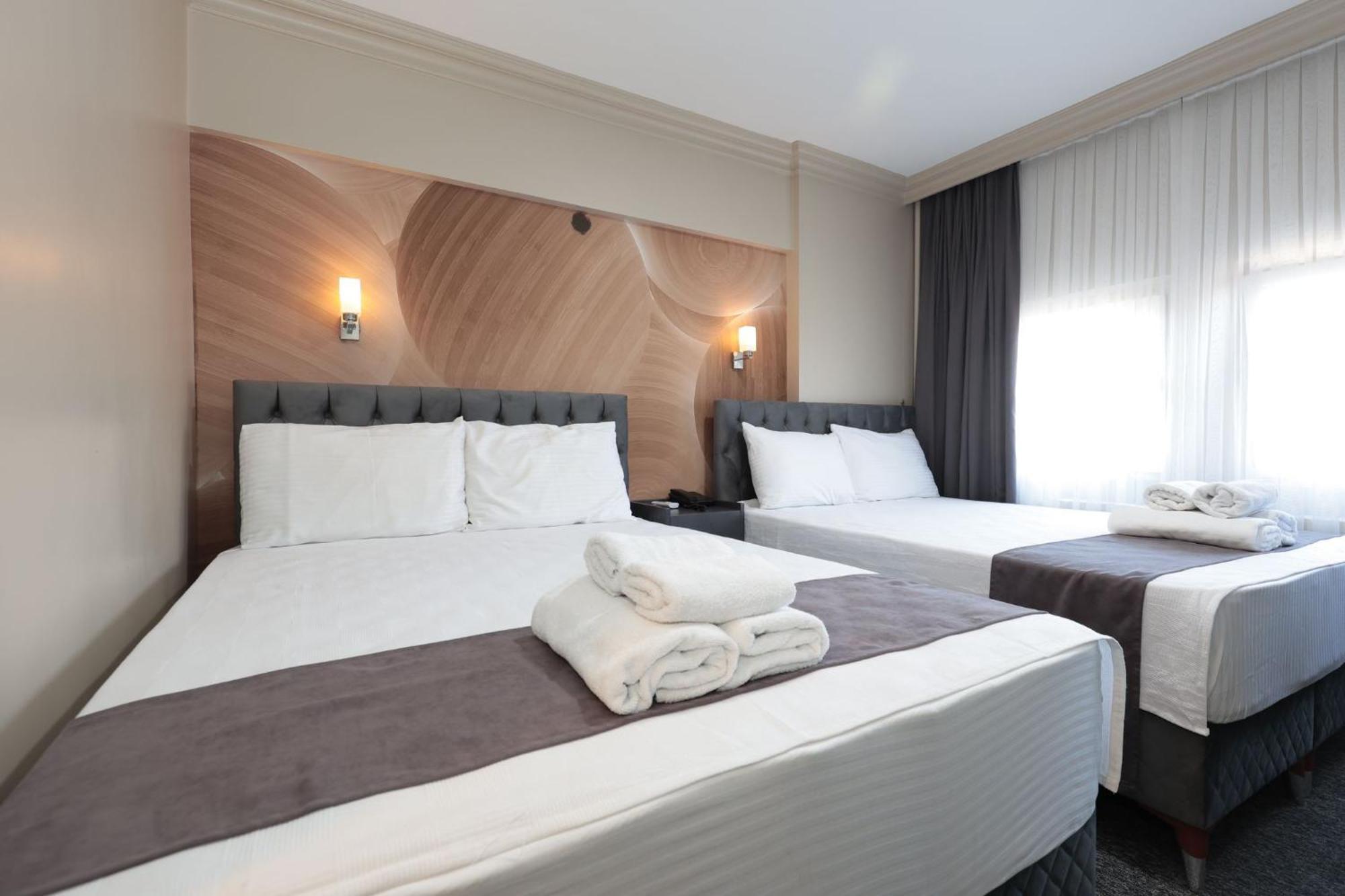 Bursa Loyal City Hotel Exterior photo